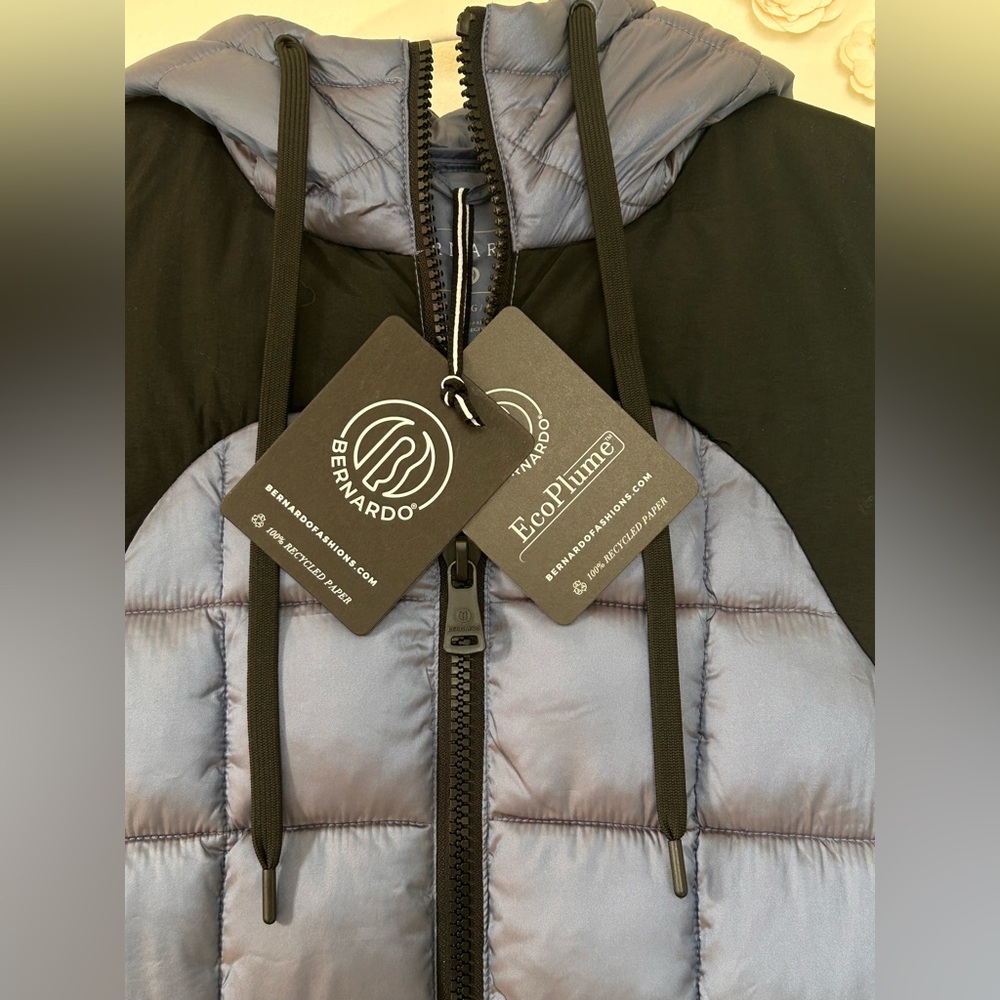 Women's Bernardo Box Quilt Long Hooded Vest - Picture 8 of 12